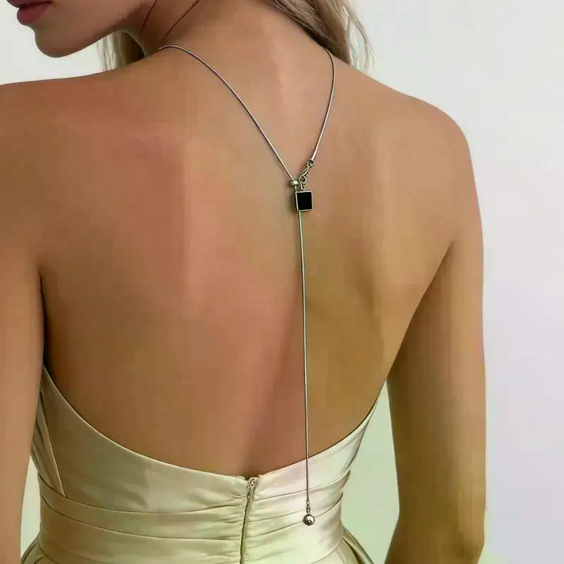 Sparkly Pearl Back Chain Neckl - مراجعة Body Jewelry For Backless Dress وسعره