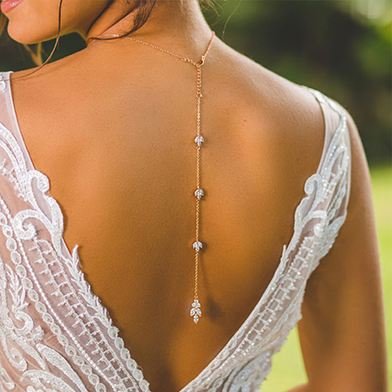 Back Chain Rhinestone Pendant  - مراجعة Body Jewelry For Backless Dress وسعره
